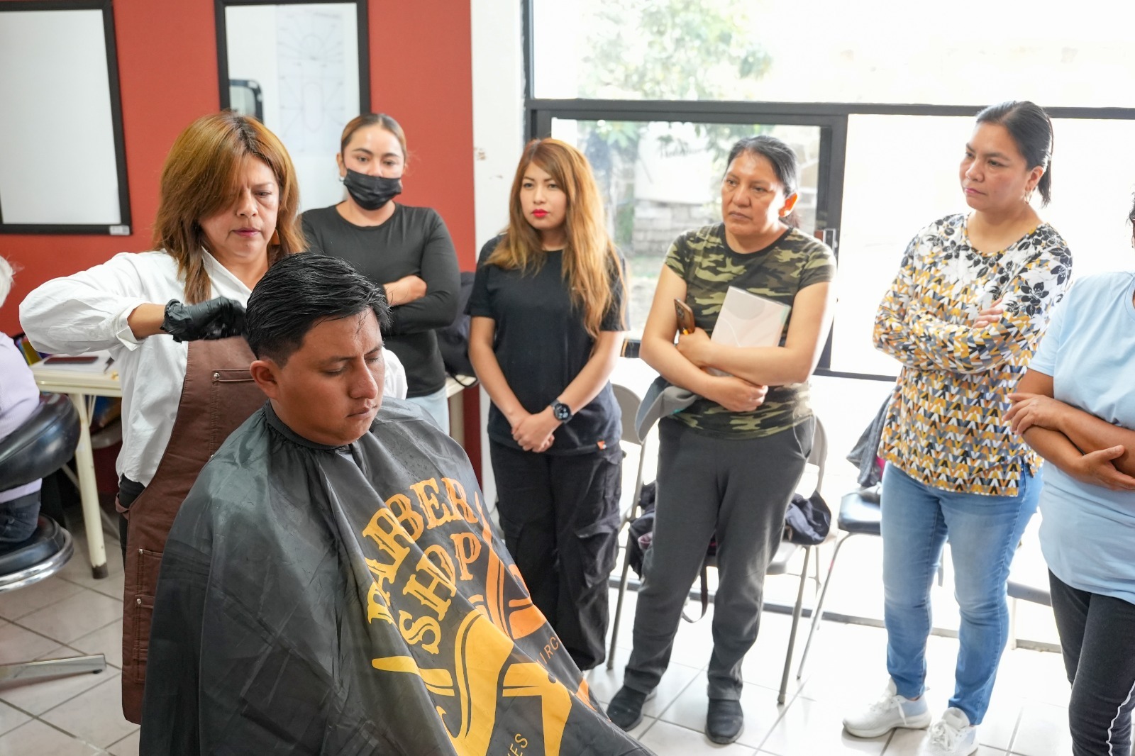 INVITA AYUNTAMIENTO DE TLAXCALA A APROVECHAR SERVICIO GRATUITO DE CORTE DE CABELLO Y PEINADO EN EL INSTITUTO MUNICIPAL DE LA MUJER