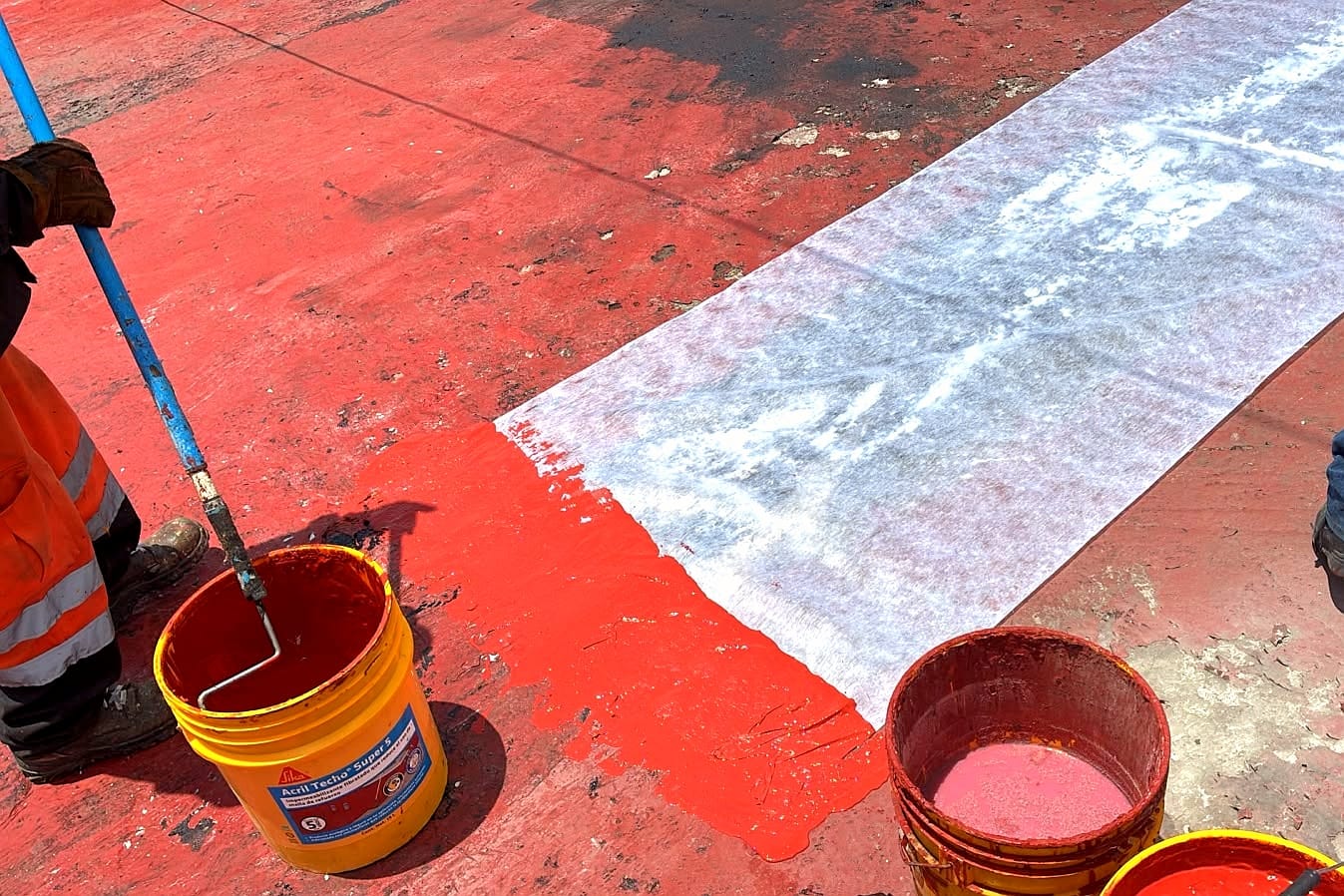 AYUNTAMIENTO DE TLAXCALA REALIZA TRABAJO DE IMPERMEABILIZACIÓN EN LA UNIDAD DE BIENESTAR PARA TU SALUD
