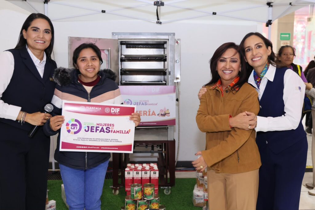 ENTREGA GOBERNADORA 600 PAQUETES DEL PROGRAMA MUJERES JEFAS DE FAMILIA 2026