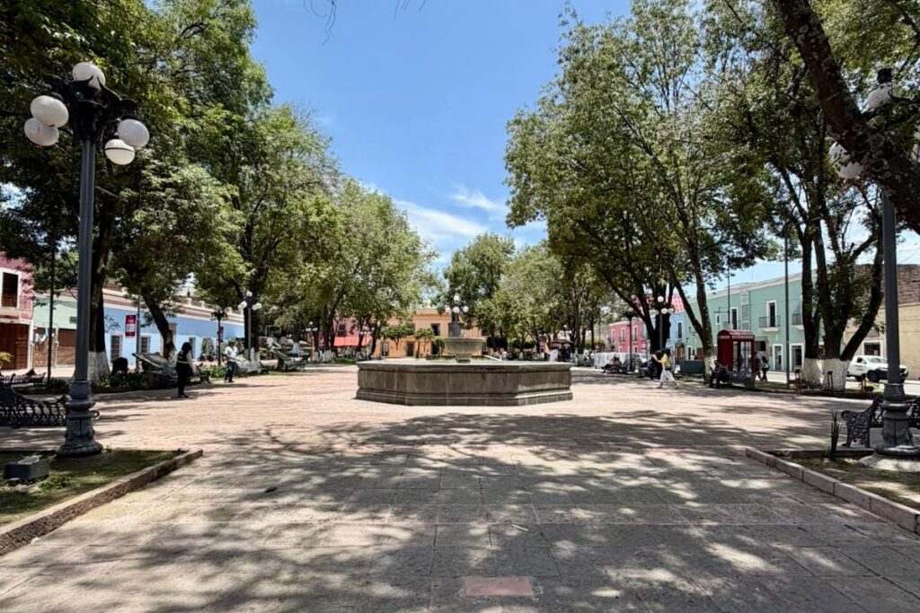 PARQUE XICOHTÉNCATL LUCE MEJOR; BRIGADAS #MásTerritorio REFUERZAN LABORES DE LIMPIEZA Y MANTENIMIENTO