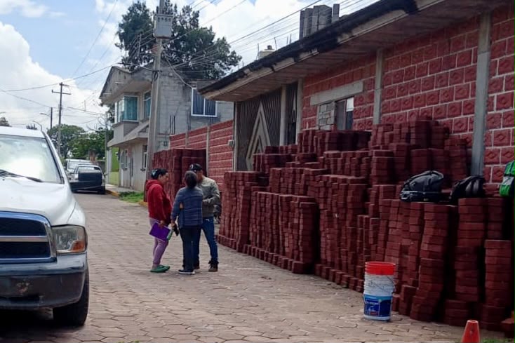 CUMPLEN COMPROMISOS EN ATLAHAPA; INICIAN PREPARATIVOS PARA LA CONSTRUCCIÓN DE GUARNICIONES