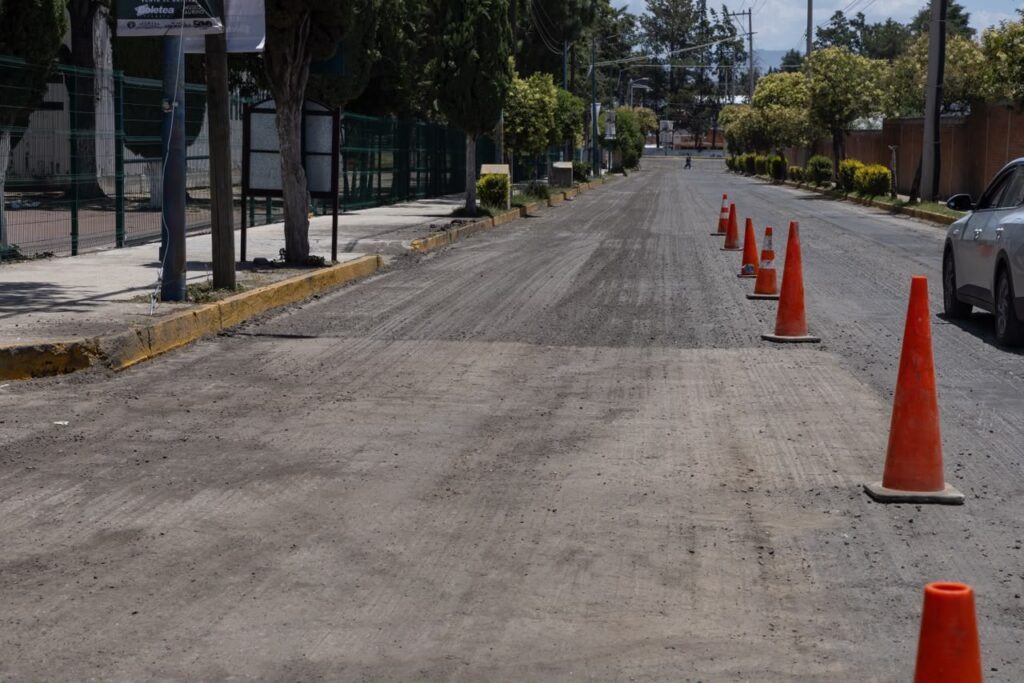 CHAVA SANTOS CONTINÚA FORTALECIENDO LA INFRAESTRUCTURA VIAL DE HUAMANTLA