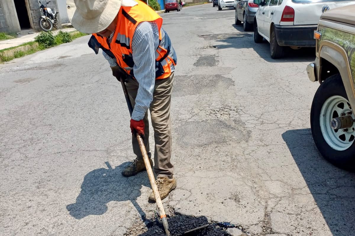 ¡MÁSTERRITORIO MEJORA LAS CALLES DE LA CAPITAL! CONCLUYEN TRABAJOS DE BACHEO EN LA LOMA XICOHTÉNCATL