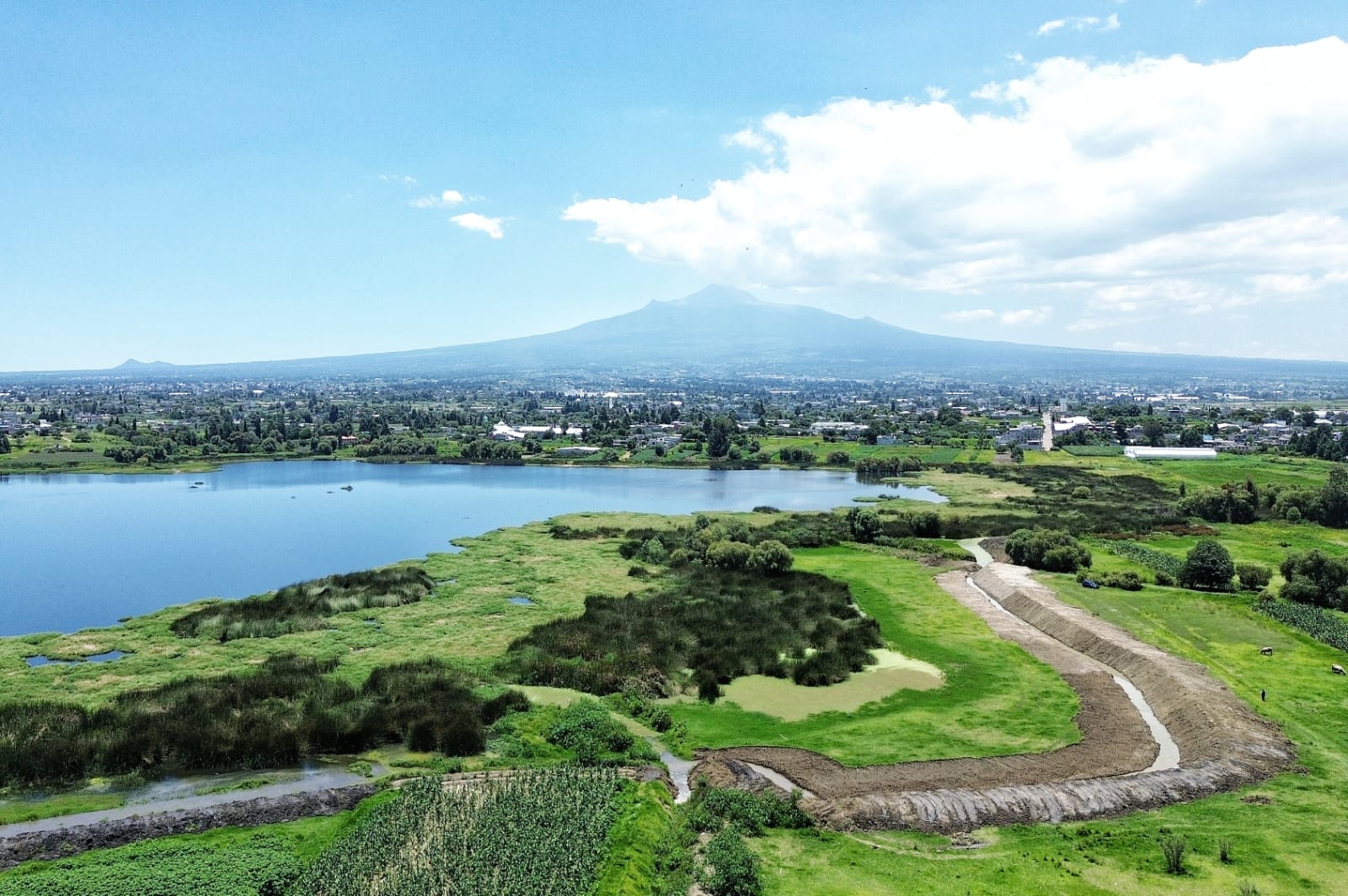 AYUNTAMIENTO DE TLAXCALA AVANZA EN LA RECUPERACIÓN DE LA LAGUNA DE ACUITLAPILCO