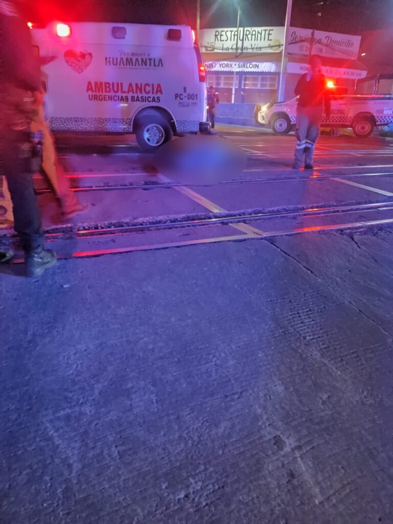 Atienden corporaciones de Huamantla reporte de una persona sin vida en las vías del tren