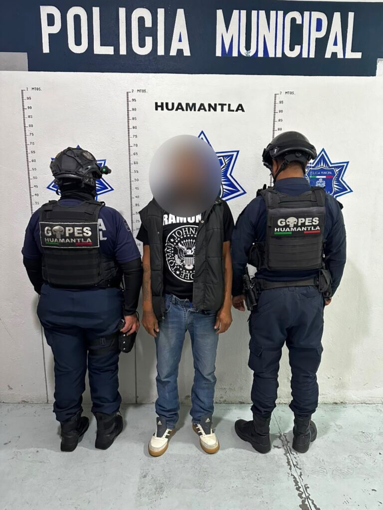 Policía Municipal de Huamantla asegura arma de fuego y pone a disposición a un masculino ante la FGR