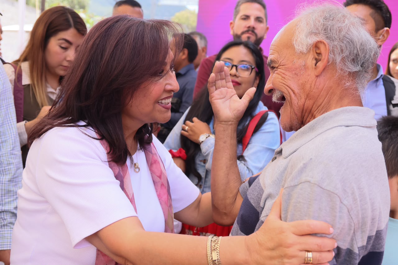 GOBERNADORA ENCABEZA INAUGURACIÓN DE LA REPAVIMENTACIÓN DE LA CARRETERA TOTOLAC-TEXANTLA
