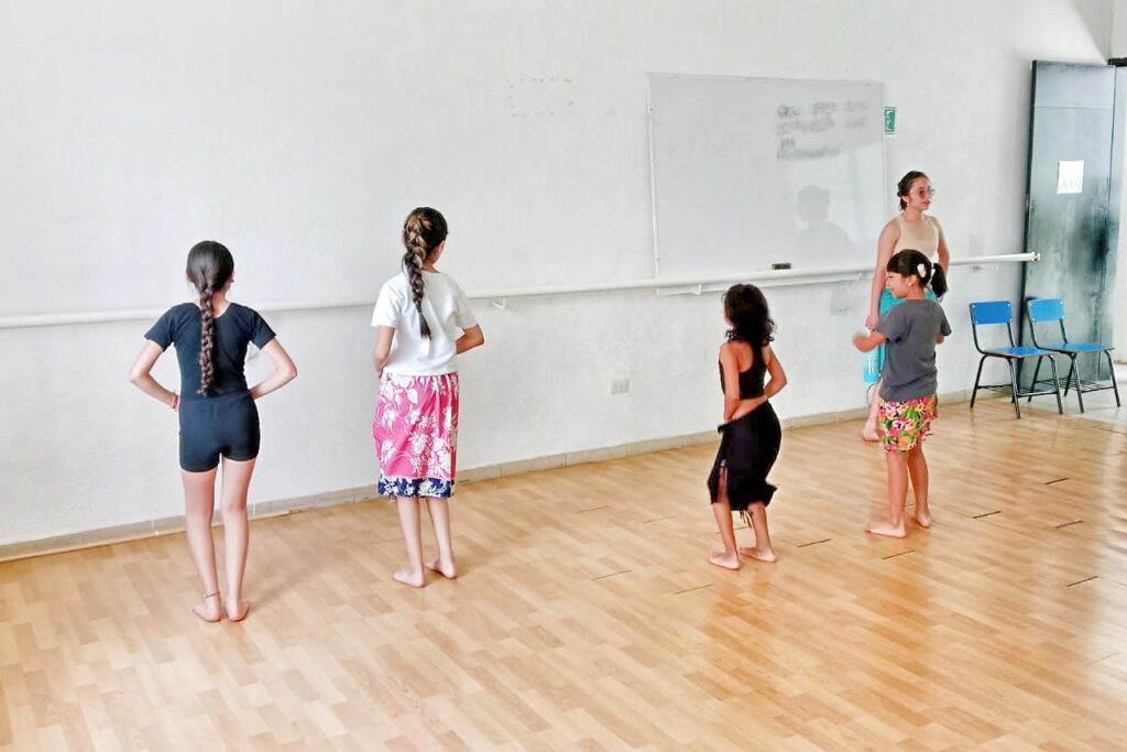 CONTINÚA CASA DE CULTURA DE LA CAPITAL CON LOS TALLERES DE DANZAS POLINESIAS Y VIOLONCELLO; LAS INSCRIPCIONES SIGUEN ABIERTAS