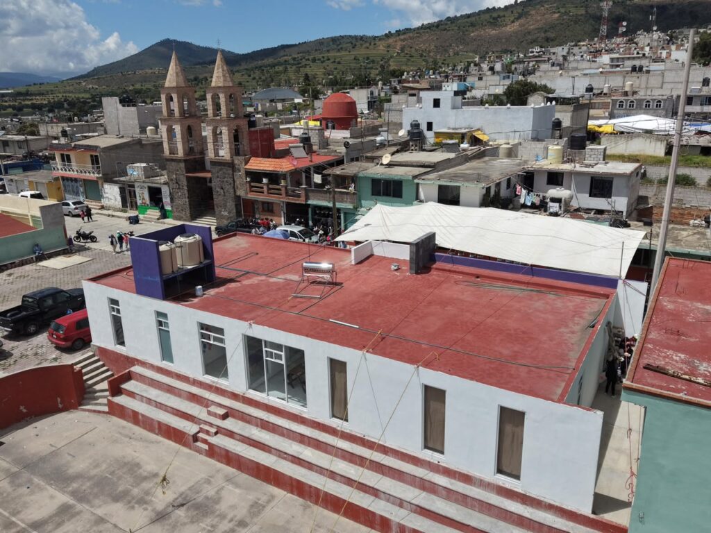 INAUGURA GOBERNADORA NUEVA CASA DEL ABUELO EN TERRENATE
