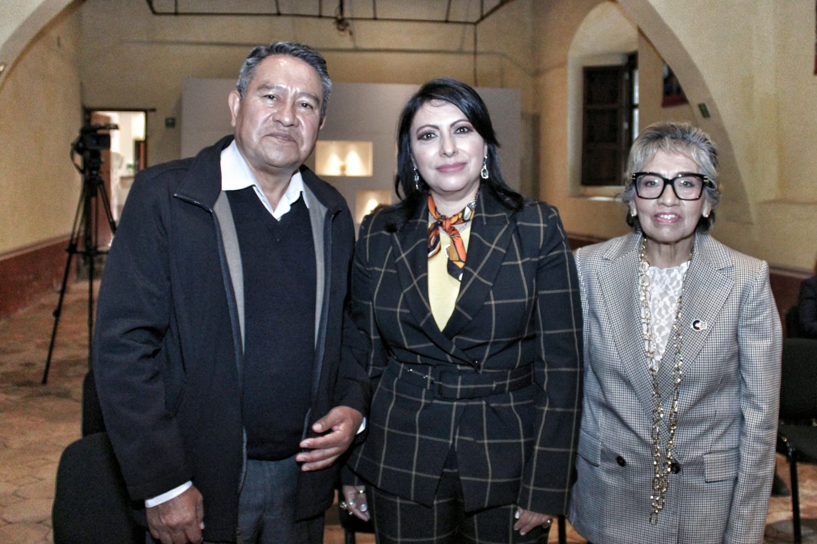PARTICIPA PRESIDENTE DE TLAXCALA EN CONMEMORACIÓN POR 500 AÑOS DE HISTORIA DE LA CORREDURÍA PÚBLICA