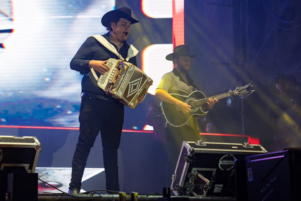 HERENCIA DE GRANDES SE PRESENTA EN LA FERIA INTERNACIONAL DEL ARTE EFÍMERO Y DE LA DALIA