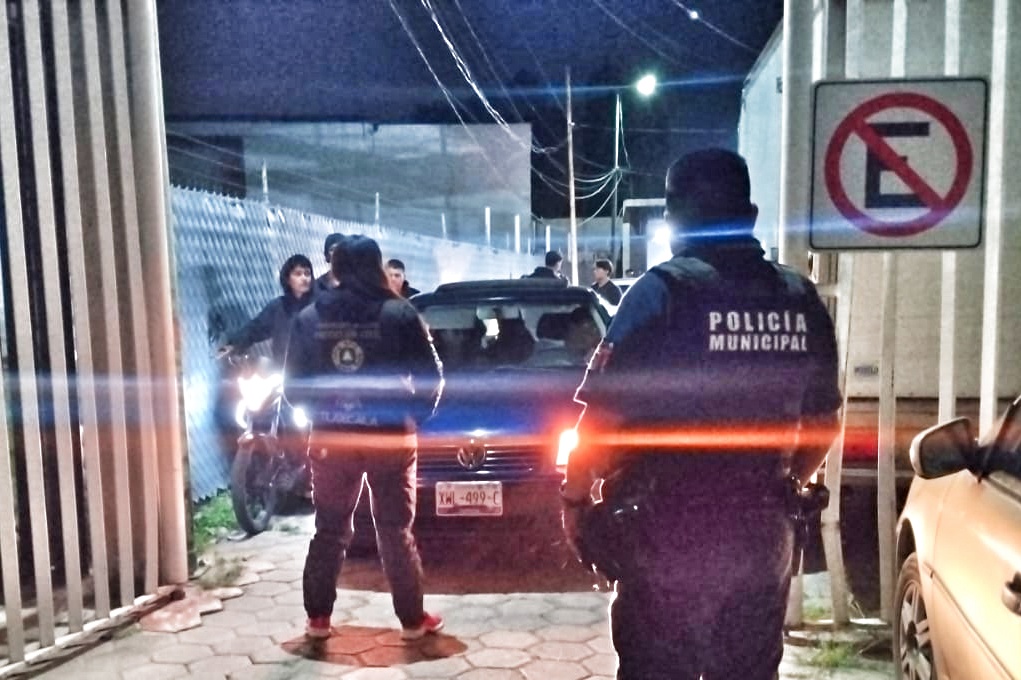 POLICÍA MUNICIPAL DE TLAXCALA INTERVIENE FIESTA CLANDESTINA Y RESTABLECE LA PAZ Y EL ORDEN EN IXTULCO