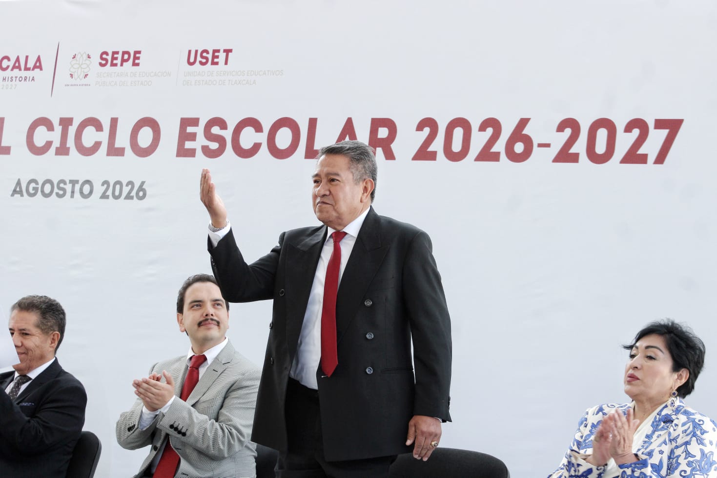 ALCALDE CARLOS LÓPEZ SUÁREZ ACOMPAÑÓ EL INICIO DEL CICLO ESCOLAR 2026-2027 EN LA CAPITAL