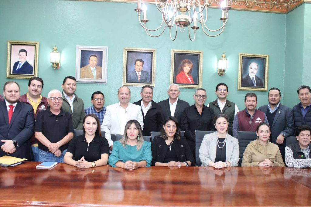 FORTALECE CARLOS LÓPEZ SUÁREZ COORDINACIÓN CON EL GABINETE DEL AYUNTAMIENTO DE TLAXCALA