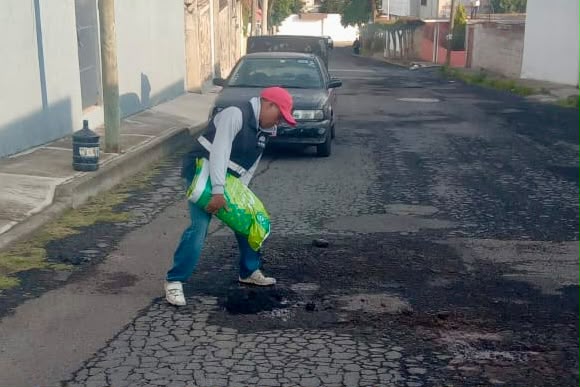 ¡A TAPAR BACHES! #MÁSTERRITORIO LLEVA MANTENIMIENTO AL BULEVAR SAN MIGUEL