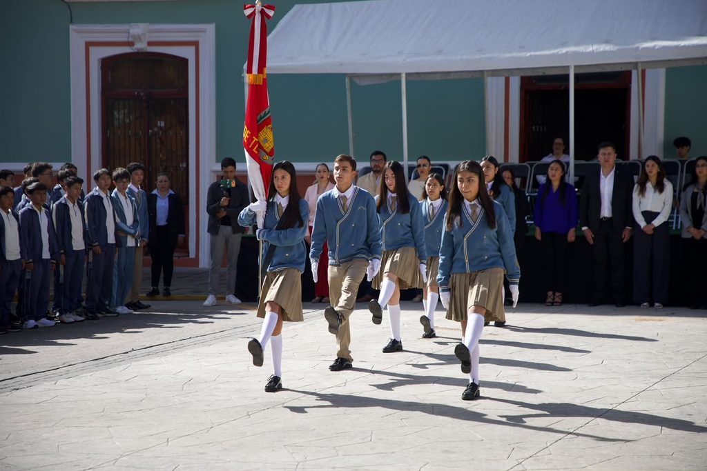 FORTALECEN EL SENTIDO CÍVICO CON LA PARTICIPACIÓN DE COMUNIDADES, SERVIDORES PÚBLICOS Y ESTUDIANTES