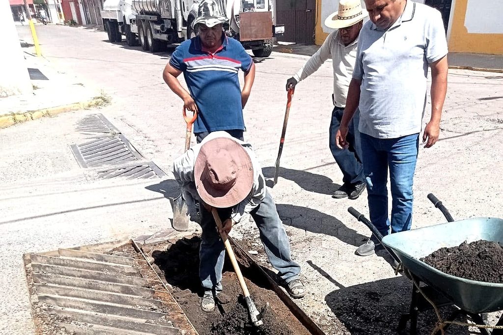 AYUNTAMIENTO DE TLAXCALA DA MANTENIMIENTO A LA INFRAESTRUCTURA PLUVIAL EN LA JOYA