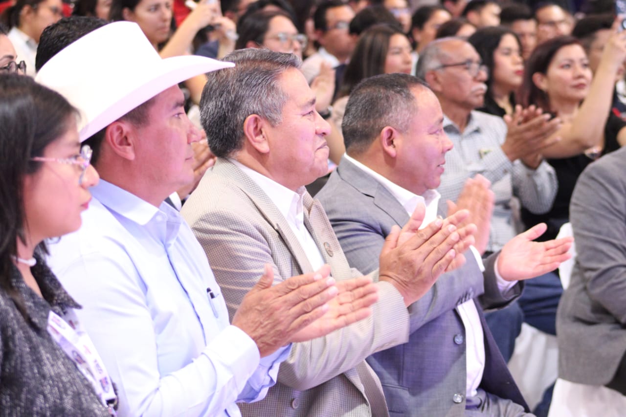 ALCALDE CARLOS LÓPEZ SUÁREZ PARTICIPA EN EL FORO AUTOMOTRIZ TLAXCALA 2026 Y FORTALECE VÍNCULOS CON EL SECTOR EMPRESARIAL Y ACADÉMICO