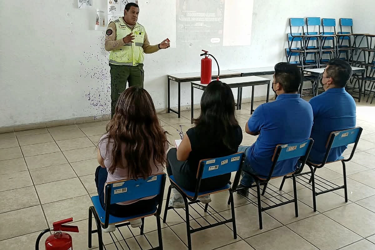 AYUNTAMIENTO DE TLAXCALA FORTALECE LA PREVENCIÓN CON CAPACITACIÓN EN PRIMEROS AUXILIOS Y USO DE EXTINTORES