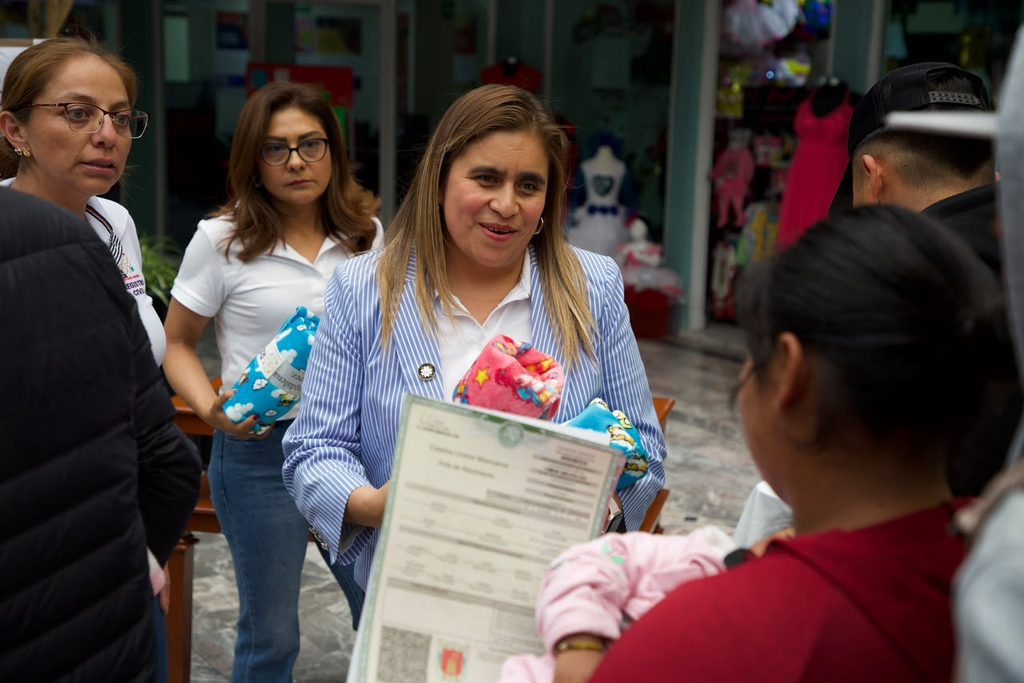 132 PERSONAS OBTIENEN CERTEZA JURÍDICA CON JORNADA DE REGISTROS DE NACIMIENTO EN HUAMANTLA