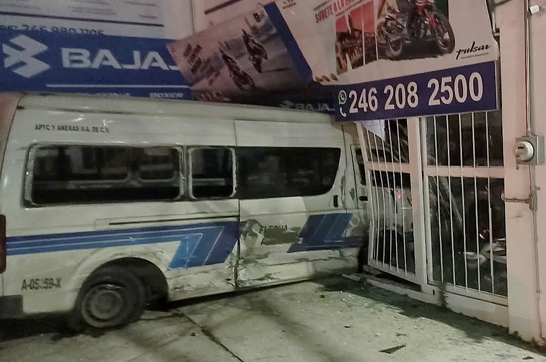 POLICÍA DE LA CAPITAL PONE A DISPOSICIÓN DEL MINISTERIO PÚBLICO A INVOLUCRADOS EN CHOQUE DE LA AVENIDA INDEPENDENCIA