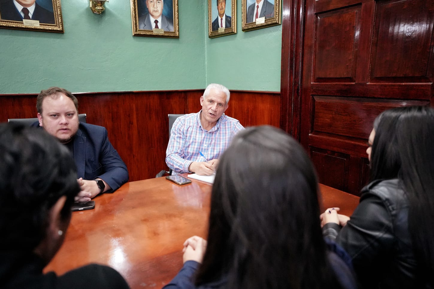 AYUNTAMIENTO DE TLAXCALA PRIVILEGIA EL DIÁLOGO ENTRE DELEGADA DE LOMA BONITA Y TIANGUISTAS DE LOS LUNES