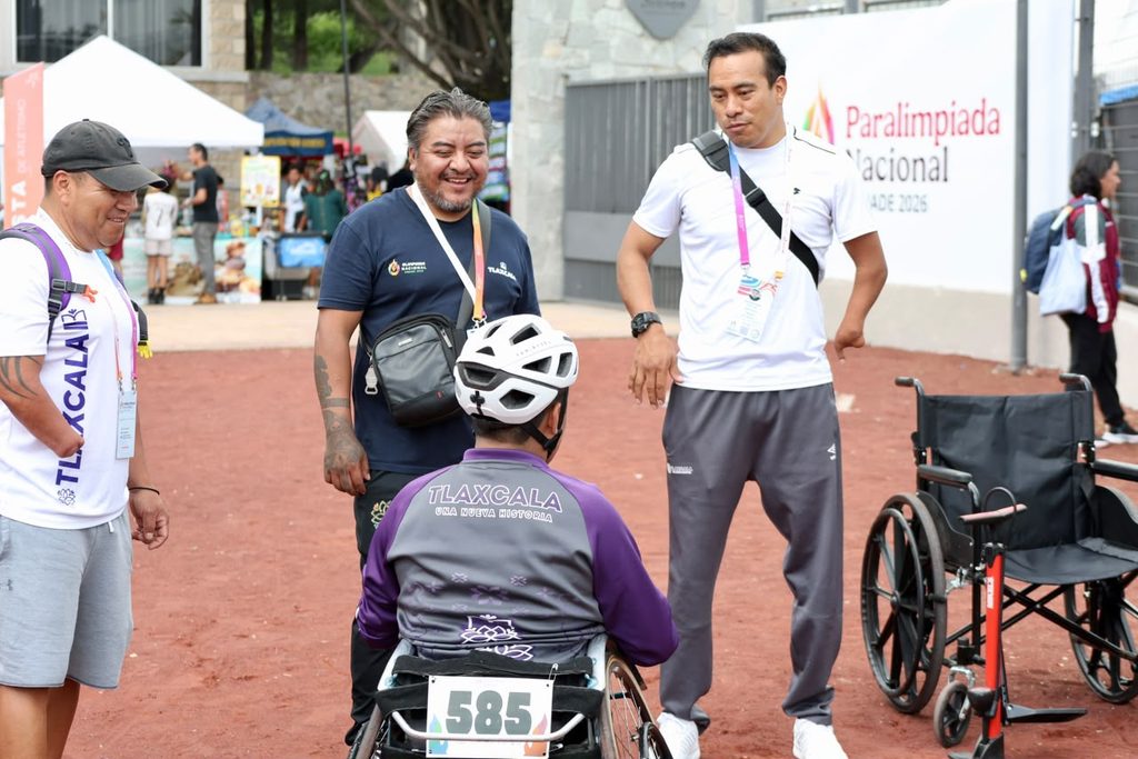 DE MULTIMEDALLISTA PARALÍMPICO A ENTRENADOR: LEONARDO PÉREZ GUÍA A NUEVA GENERACIÓN DE TLAXCALTECAS